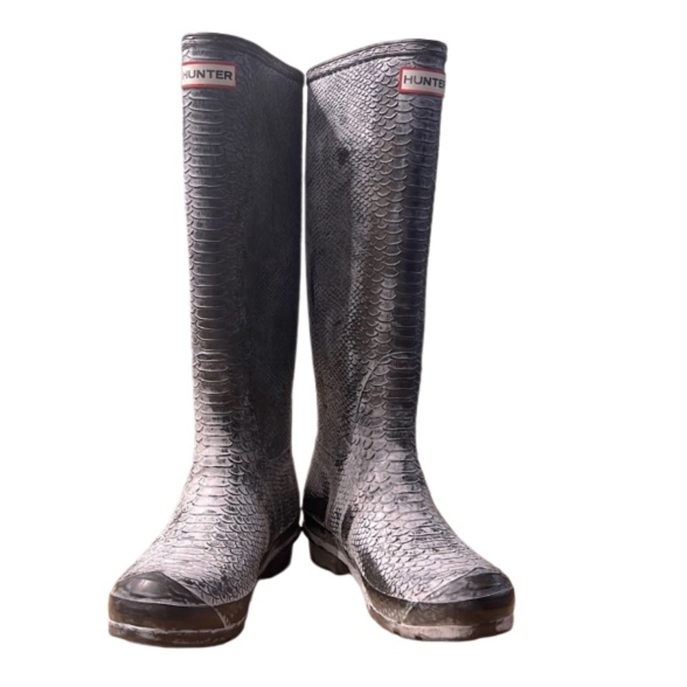 HUNTER  “carnaby boa snake tall” rain boots
